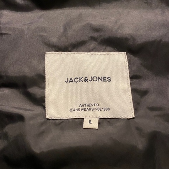 Vest by Jack&Jones - Picture 6 of 6